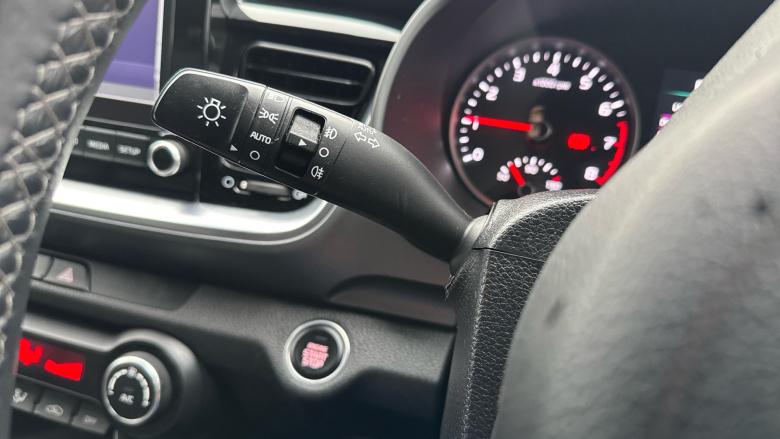 Kia Stonic 1.0T GDi 48V 3 5dr Petrol Estate